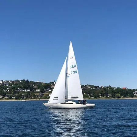 Kiki Casa *